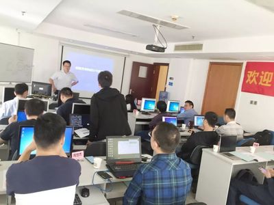 微服务架构设计与实战 从理论到落地的技术启示